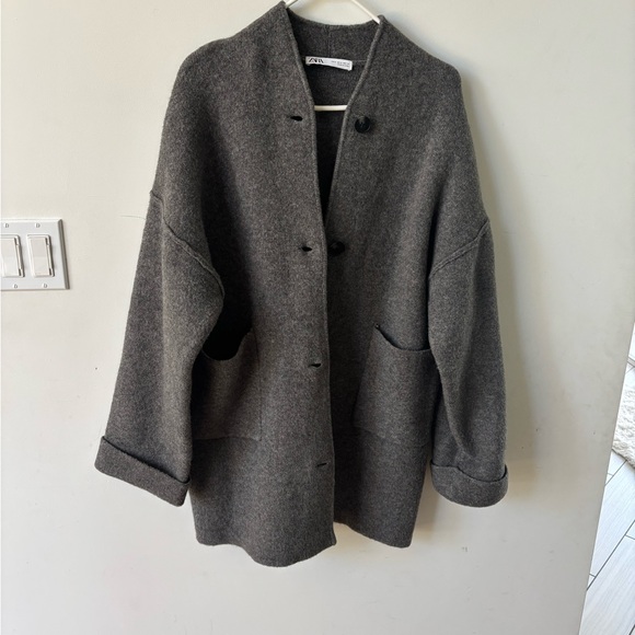 Oversized Gray Cardigan - Picture 3 of 3